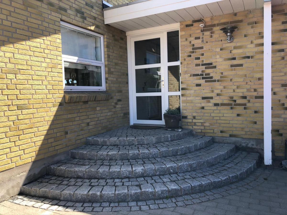 Hyggelig Ferielejlighed Skagen Luaran gambar